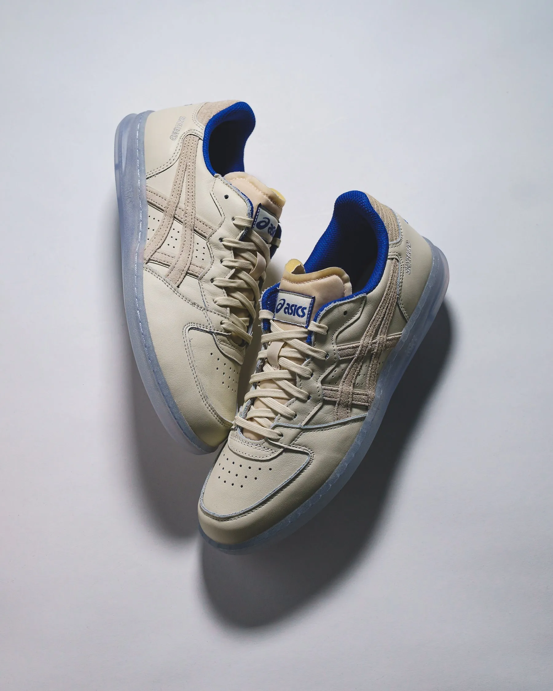 Asics Unisex Skyhand OG Pale Oak Vanilla 1203A613-200
