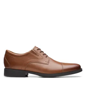 Clarks Whiddon Cap in Brown Leather