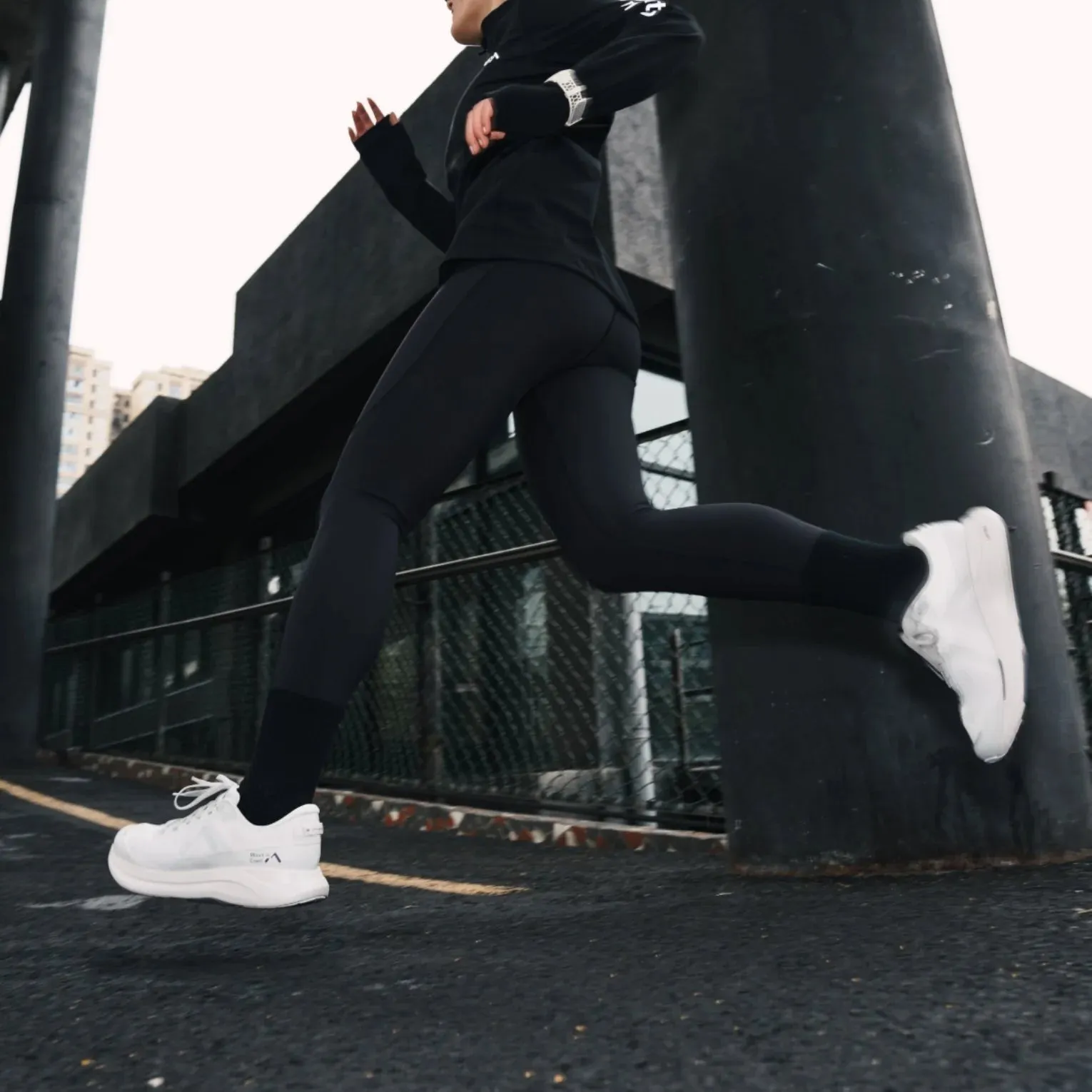 Men's P1 (White)