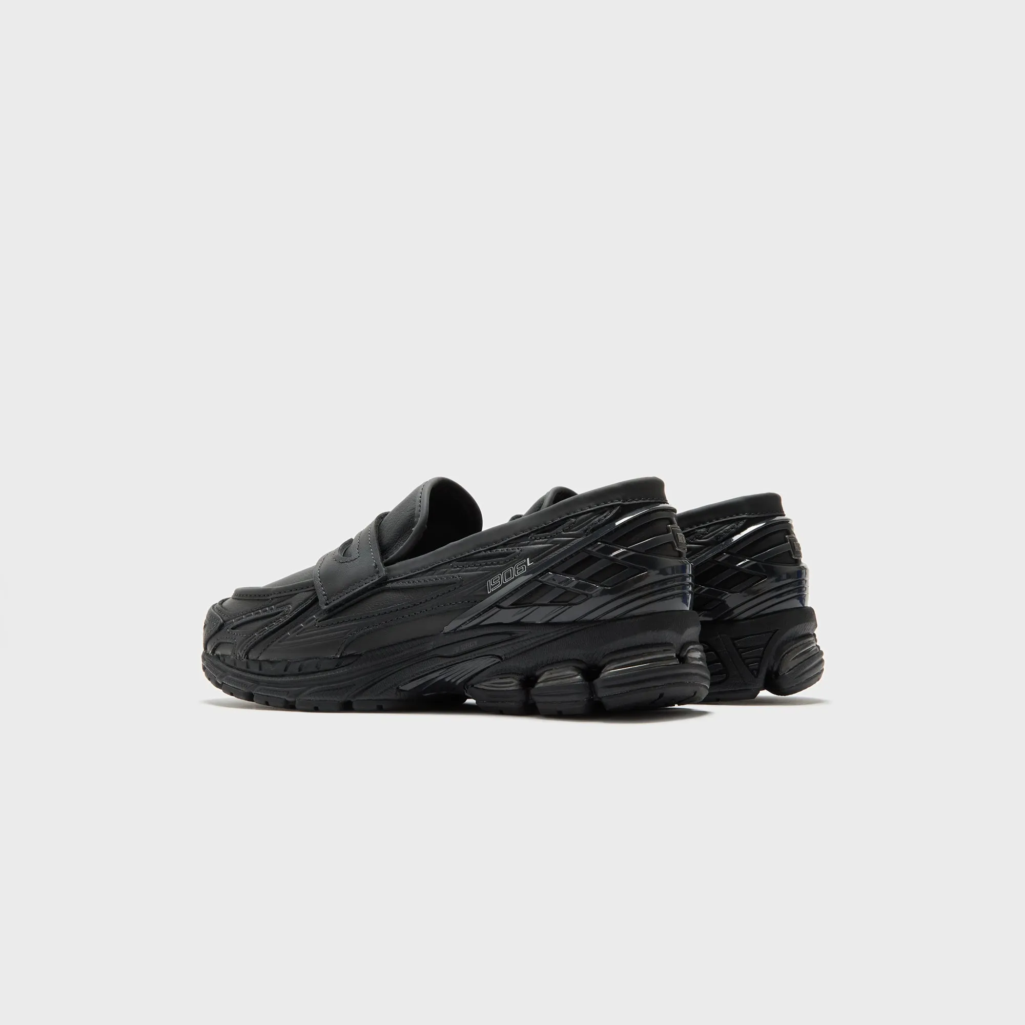 New Balance 1906 Loafer - Black