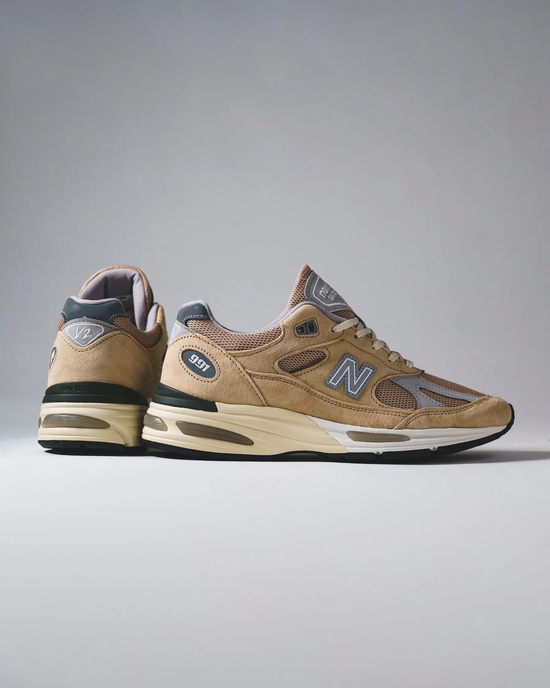 New Balance Unisex Made in UK 991v2 Cuban Sand U991BE2
