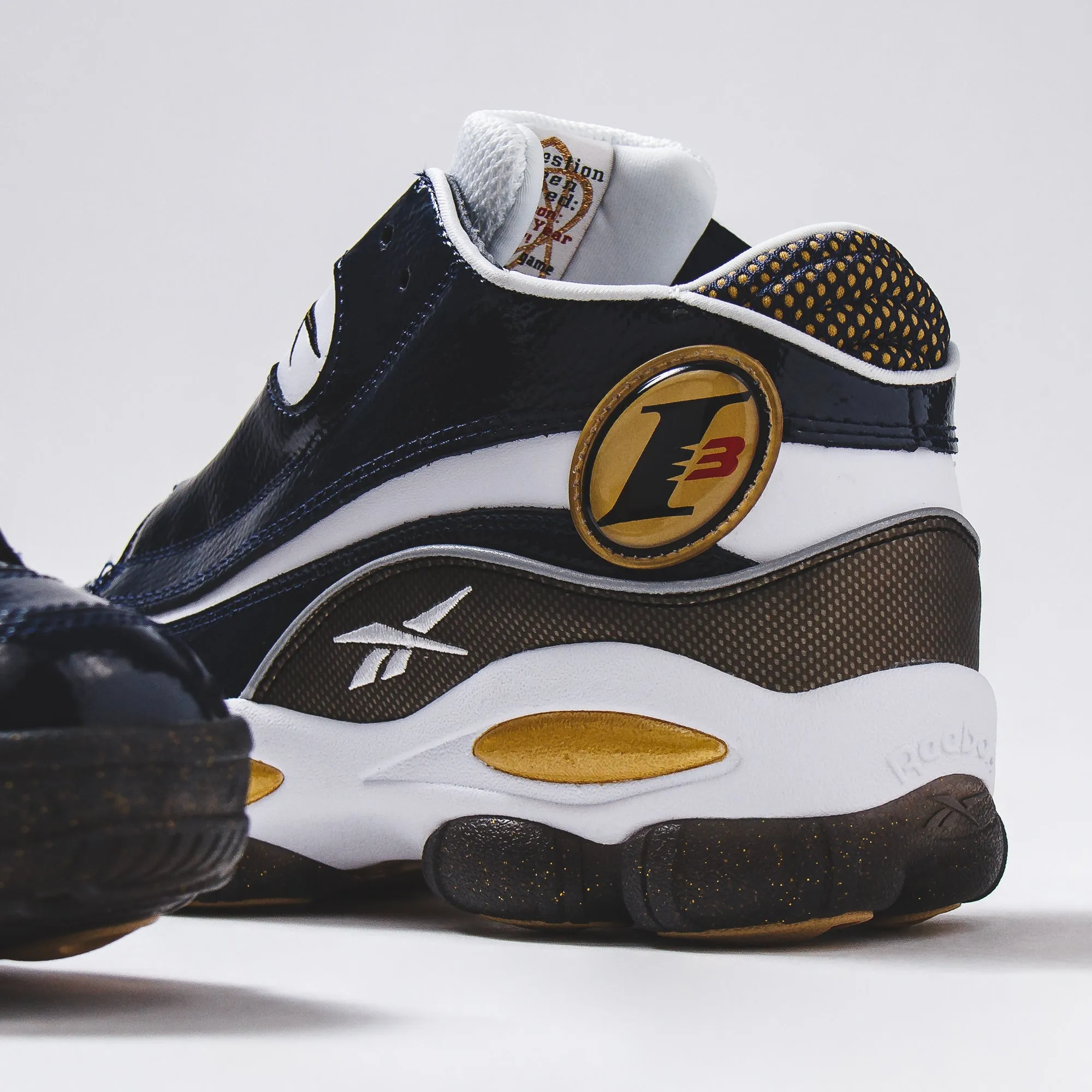 Reebok Classics Basketball Men The Answer DMX Allen Iverson Navy HR1061