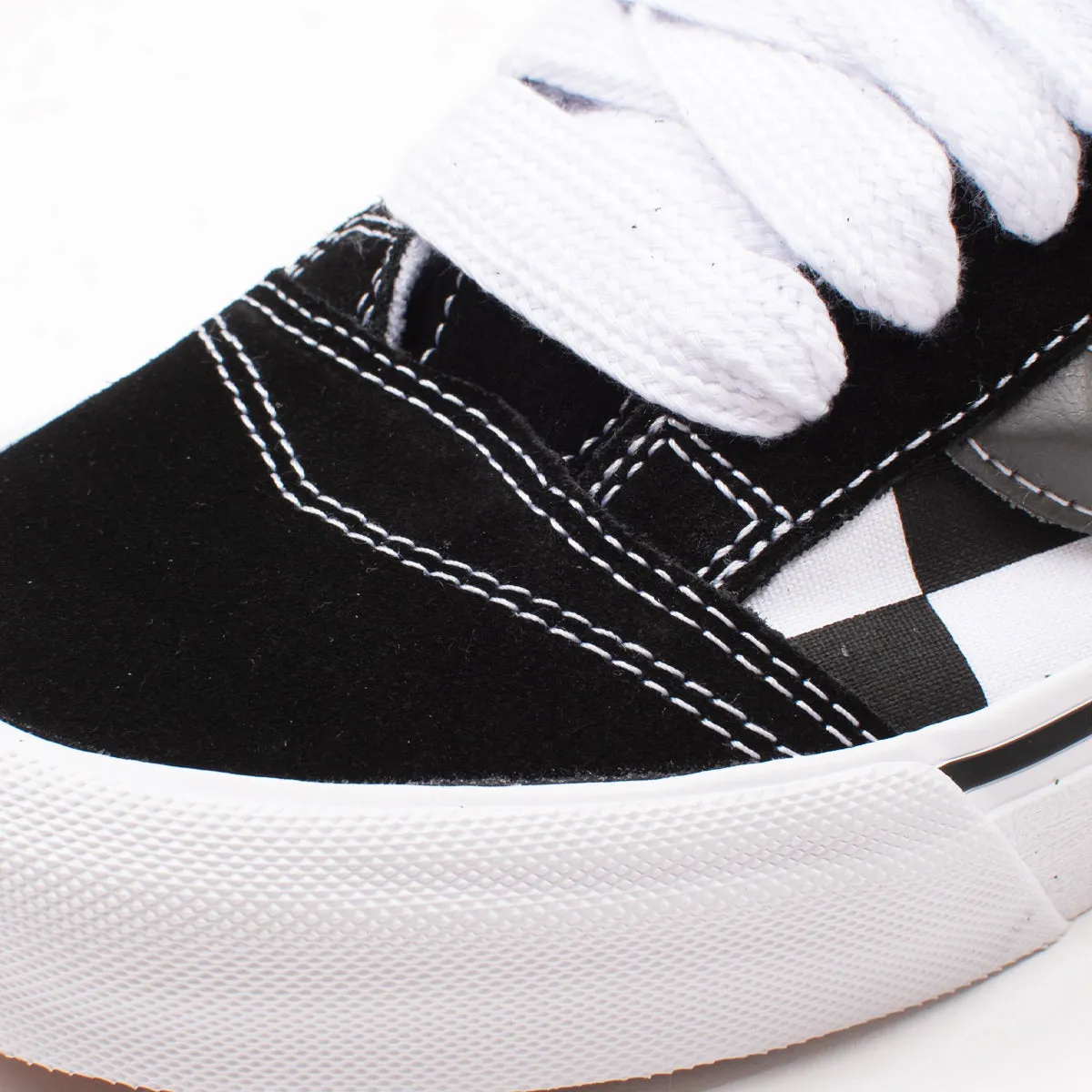 Vans Knu Skool